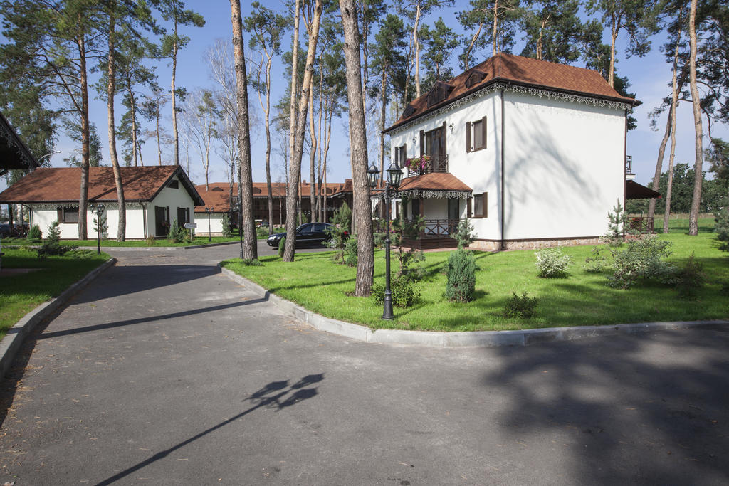 Park-Hotel Kidev Chubynske Exterior photo